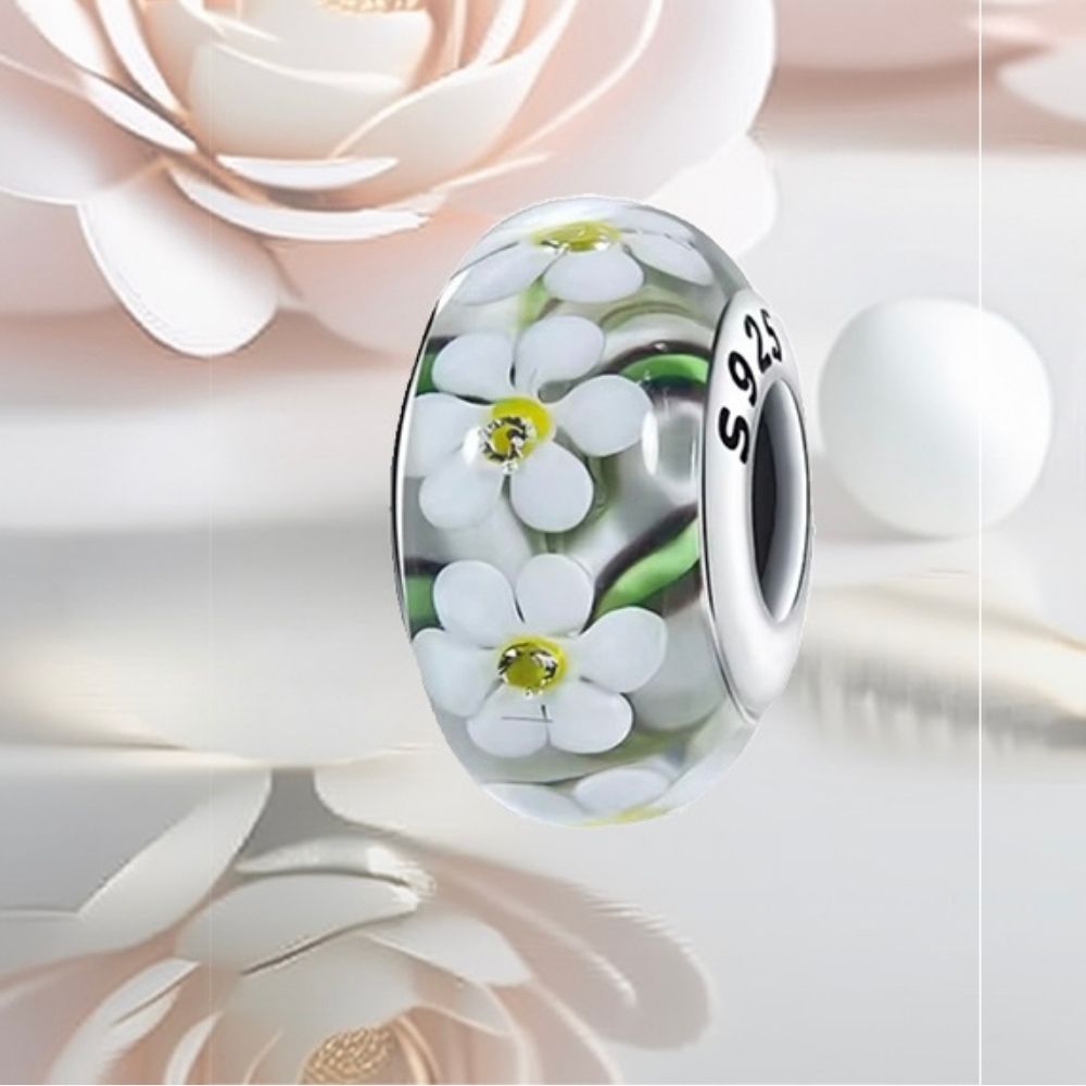 Murano Glass White Daisies Charm